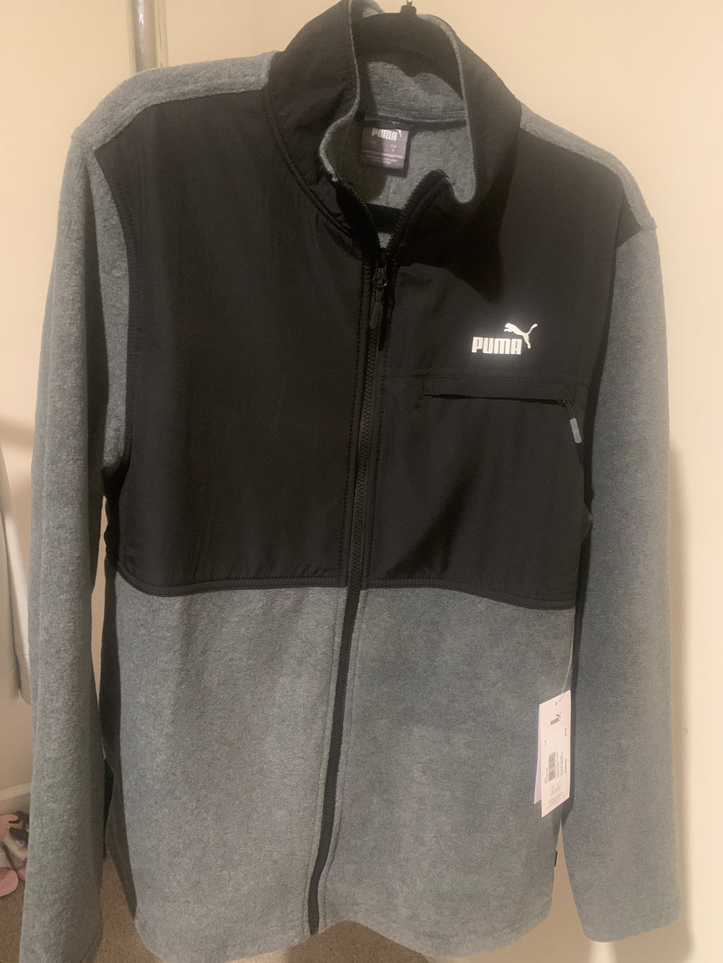 New Men’s Large Puma Fleece Zip Up Jacket