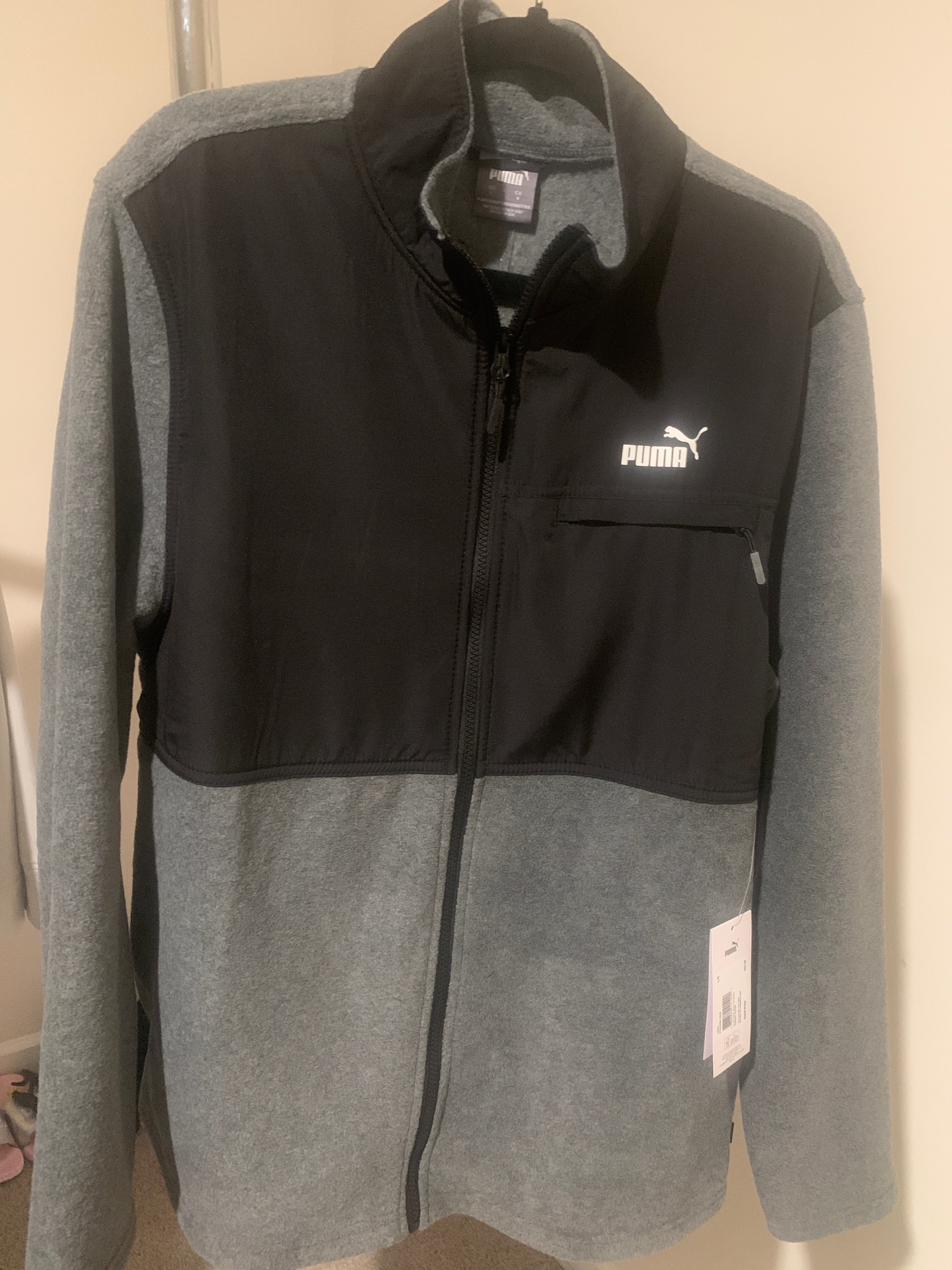 New Men’s Large Puma Fleece Zip Up Jacket