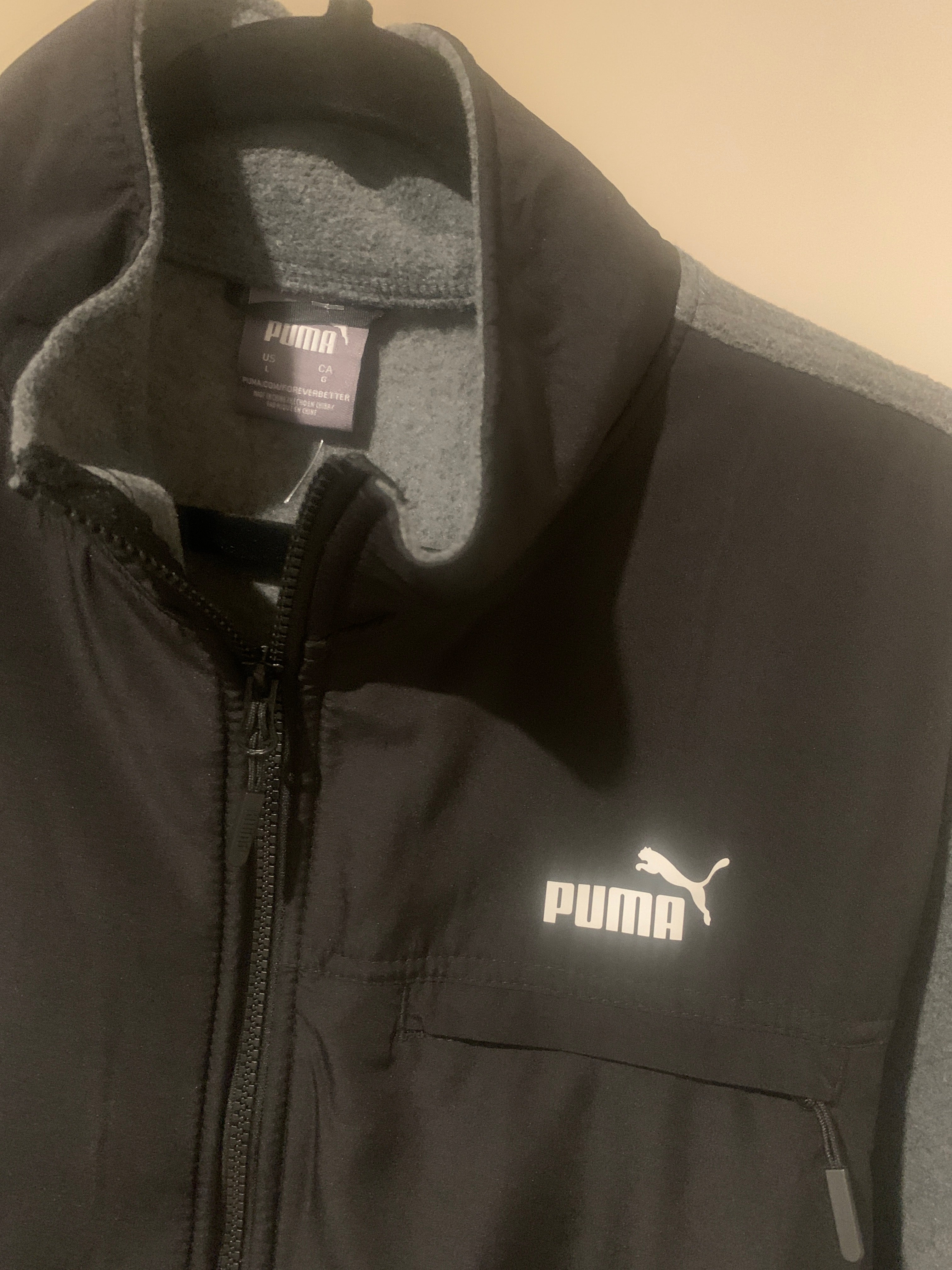 New Men’s Large Puma Fleece Zip Up Jacket